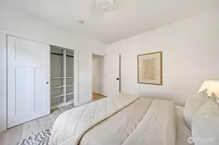 317 NE 58th St, Seattle, WA 98105 - Photo 17