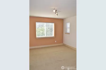 935 N 98th Street #A, Seattle, WA 98103 - Photo 9