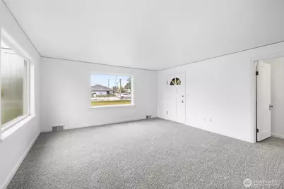 305 N Township Street, Sedro Woolley, WA 98284 - Photo 7