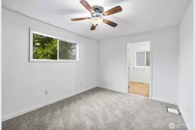 305 N Township Street, Sedro Woolley, WA 98284 - Photo 23