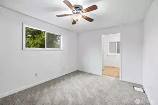 305 N Township St, Sedro Woolley, WA 98284 - Photo 23