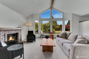 2677 239th St SW, Brier, WA 98036 - Photo 5