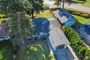 202 Bridge St SE, Orting, WA 98360 - Photo 5