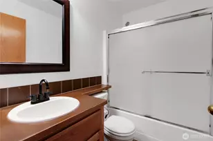 1525 148th St E, Tacoma, WA 98445 - Photo 15