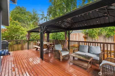 8615 12th Street NE, Lake Stevens, WA 98258 - Photo 27