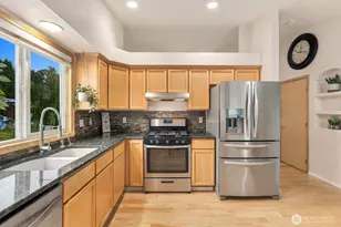 8615 12th St NE, Lake Stevens, WA 98258 - Photo 13
