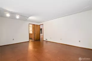 1705 Medallion Loop NW, Olympia, WA 98502 - Photo 15