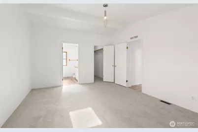 814 Ocean Avenue, Cosmopolis, WA 98537 - Photo 17