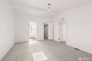 814 Ocean Ave, Cosmopolis, WA 98537 - Photo 17