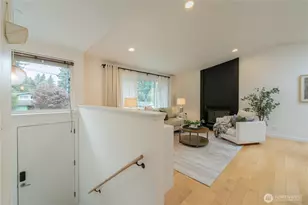 14322 Wallingford Ave N, Seattle, WA 98133 - Photo 7
