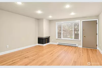 2939 76th Avenue SE #41B, Mercer Island, WA 98040 - Photo 5
