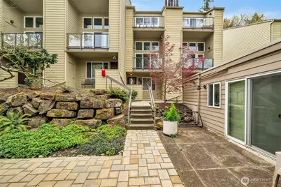 2939 76th Avenue SE #41B, Mercer Island, WA 98040 - Photo 15
