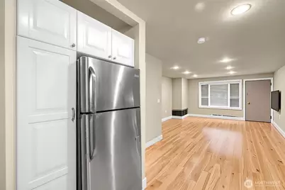 2939 76th Avenue SE #41B, Mercer Island, WA 98040 - Photo 9
