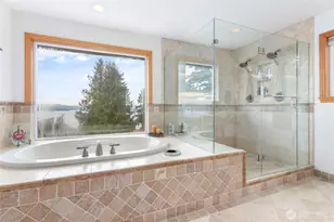 708 Highland Dr, Bellingham, WA 98225 - Photo 31