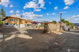 517 Malaga Ave, Wenatchee, WA 98801 - Photo 21