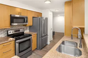 107 20th Ave, Seattle, WA 98122 - Photo 3