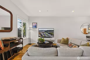3649 Francis Ave N, Seattle, WA 98103 - Photo 15