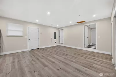 19907 33rd Avenue S, SeaTac, WA 98188 - Photo 5