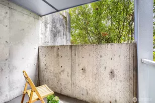 8812 20th Ave NE, Seattle, WA 98115 - Photo 9
