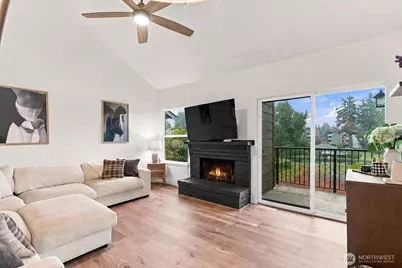 820 Cady Rd #E305, Everett, WA 98203 - Photo 9