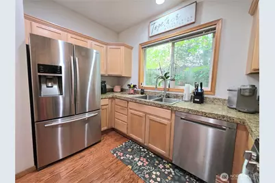 18866 108th Lane SE, Renton, WA 98055 - Photo 11