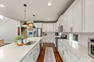 14708 199th Ave E, Bonney Lake, WA 98391 - Photo 15