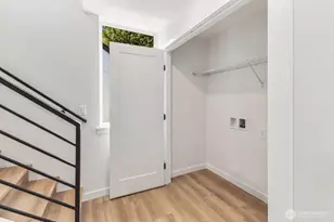 806 B S Rose St, Seattle, WA 98108 - Photo 13
