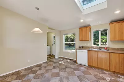3015 Birchwood Avenue, Bellingham, WA 98225 - Photo 11