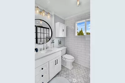 1812 6th Avenue W, Seattle, WA 98119 - Photo 17