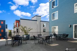 300 10th Ave, Seattle, WA 98122 - Photo 19