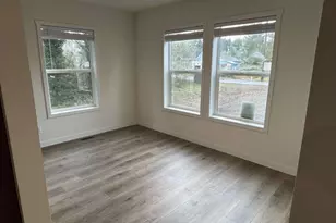 302 W Farrell St, Aberdeen, WA 98520 - Photo 17