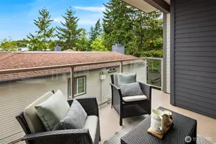 2760 76th Ave SE, Mercer Island, WA 98040 - Photo 11