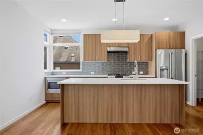 [Address not provided], Seattle, WA 98107 - Photo 11