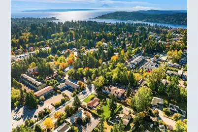 1129 Madison Avenue N, Bainbridge Island, WA 98110 - Photo 17