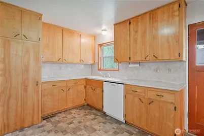134 Buland Drive, Castle Rock, WA 98611 - Photo 11