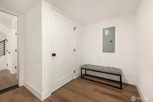1502 N 100th St, Seattle, WA 98133 - Photo 7