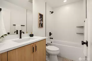 1502 N 100th St, Seattle, WA 98133 - Photo 9