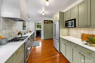 1812 N 80th St, Seattle, WA 98103 - Photo 7