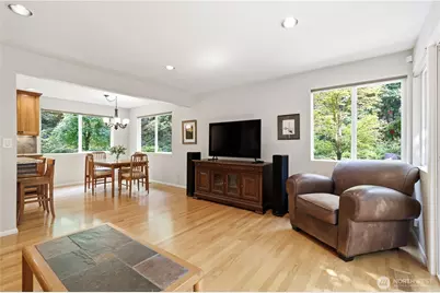 18202 NE 191st Street, Woodinville, WA 98077 - Photo 13