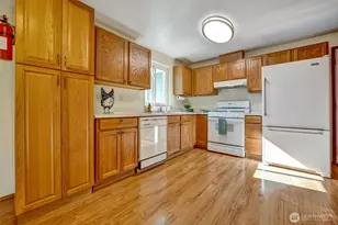 203 N Bogart Ave, Granite Falls, WA 98252 - Photo 9