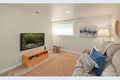 525 Mount Everest Lane SW, Issaquah, WA 98027 - Photo 23