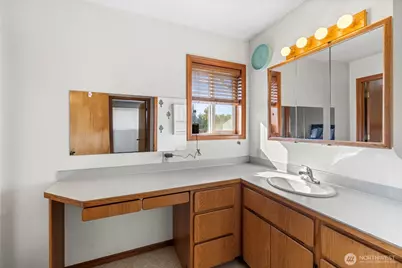 5175 Hannegan Road, Bellingham, WA 98226 - Photo 23