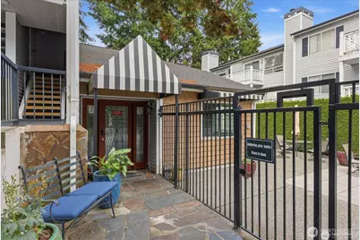 1011 156th Avenue NE #207, Bellevue, WA 98007 - Photo 29