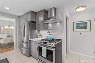 3429 40th Ave W, Seattle, WA 98199 - Photo 13