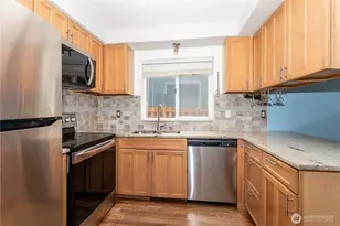 126 W Casino Rd, Everett, WA 98204 - Photo 7