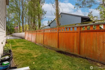 126 W Casino Rd #9, Everett, WA 98204 - Photo 23