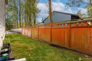 126 W Casino Rd, Everett, WA 98204 - Photo 23