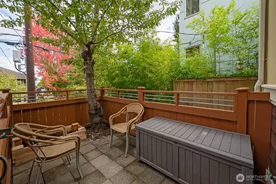 1835 24th Ave #B, Seattle, WA 98122 - Photo 7