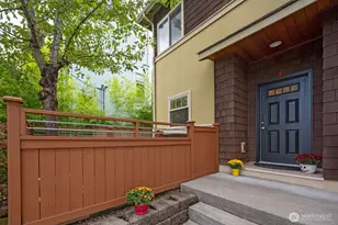 1835 24th Ave, Seattle, WA 98122 - Photo 3