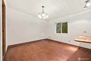 4029 Trenton Ave NE, Bremerton, WA 98310 - Photo 9